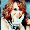 poze cu miley - saya - miley cirus<viata privata departe de hannah>