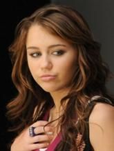 poze cu miley - saya - miley cirus<viata privata departe de hannah>